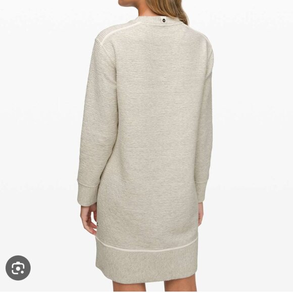 Lululemon On Repeat Dress Heathered Light Ivory SZ 4 - Picture 3 of 11